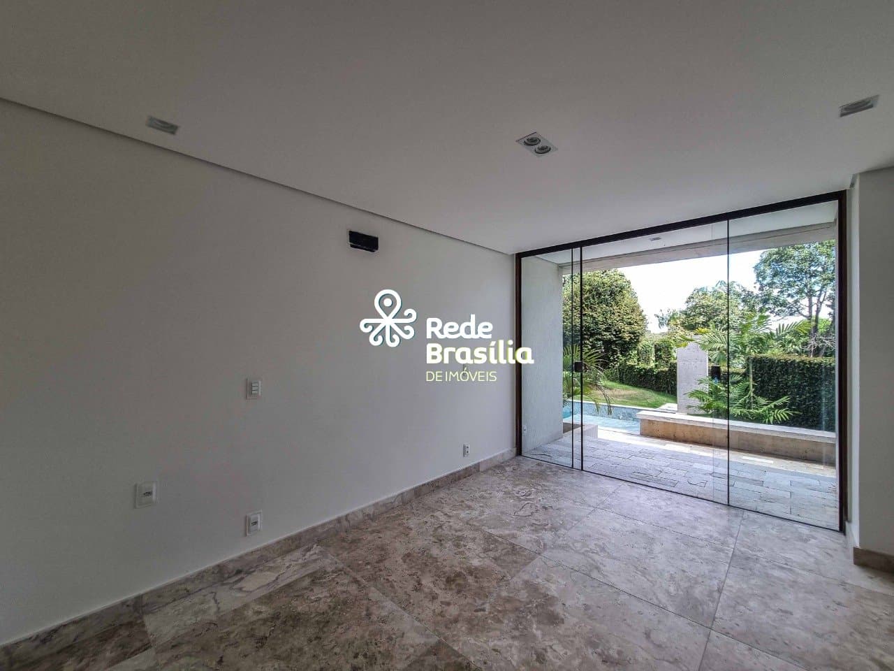 Imagem da propriedade OV238 33