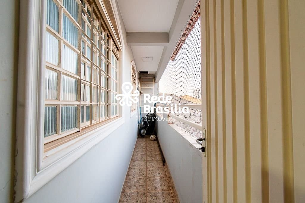 Imagem da propriedade TH28091 50