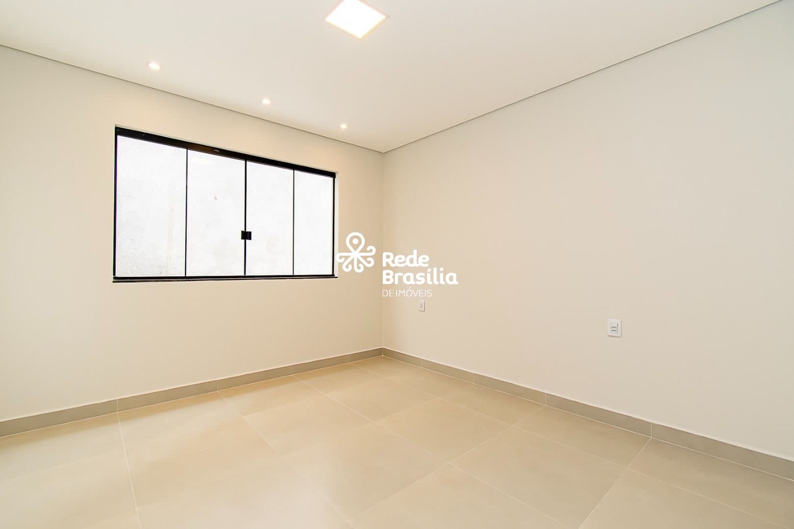Imagem da propriedade TH29571 16