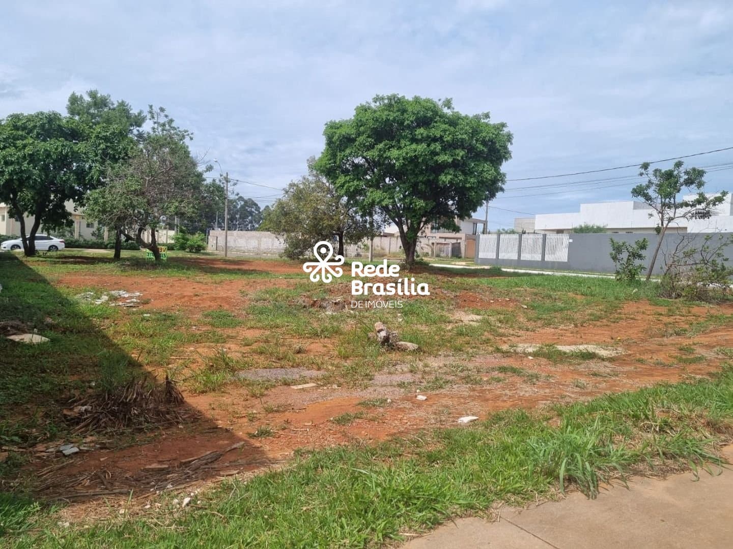 Imagem da propriedade UB1438 3