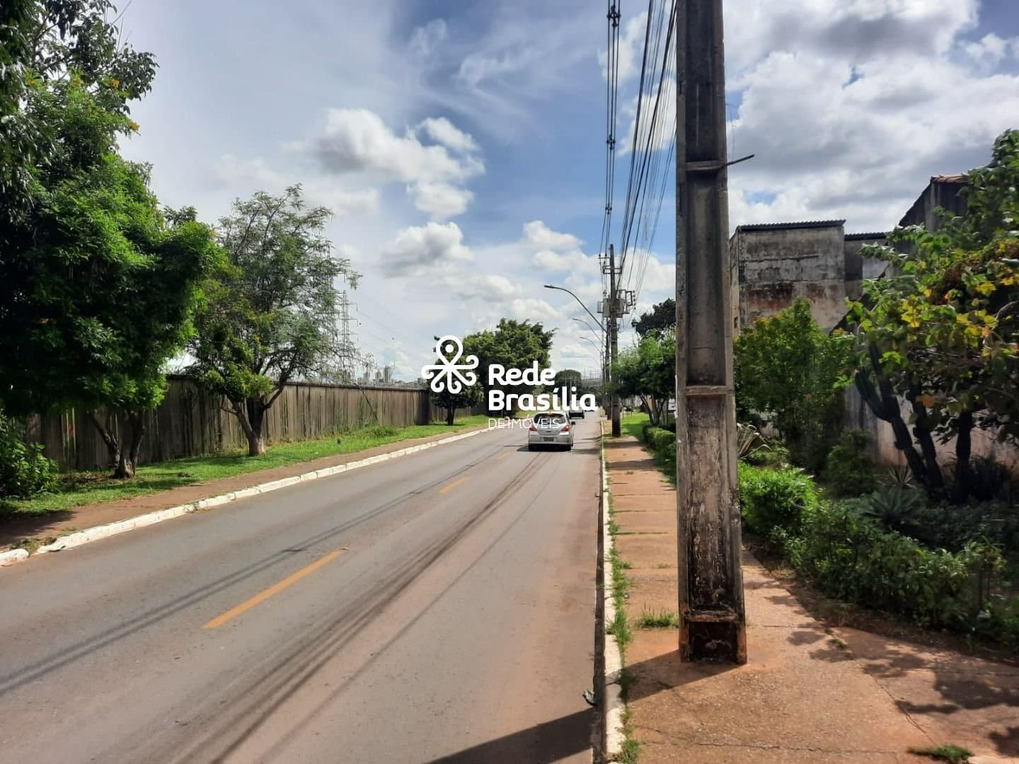 Imagem da propriedade UB513 27