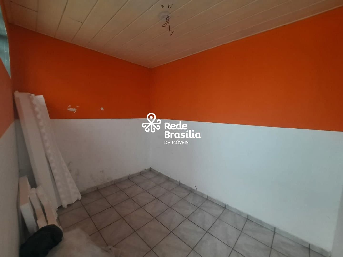 Imagem da propriedade UB513 20