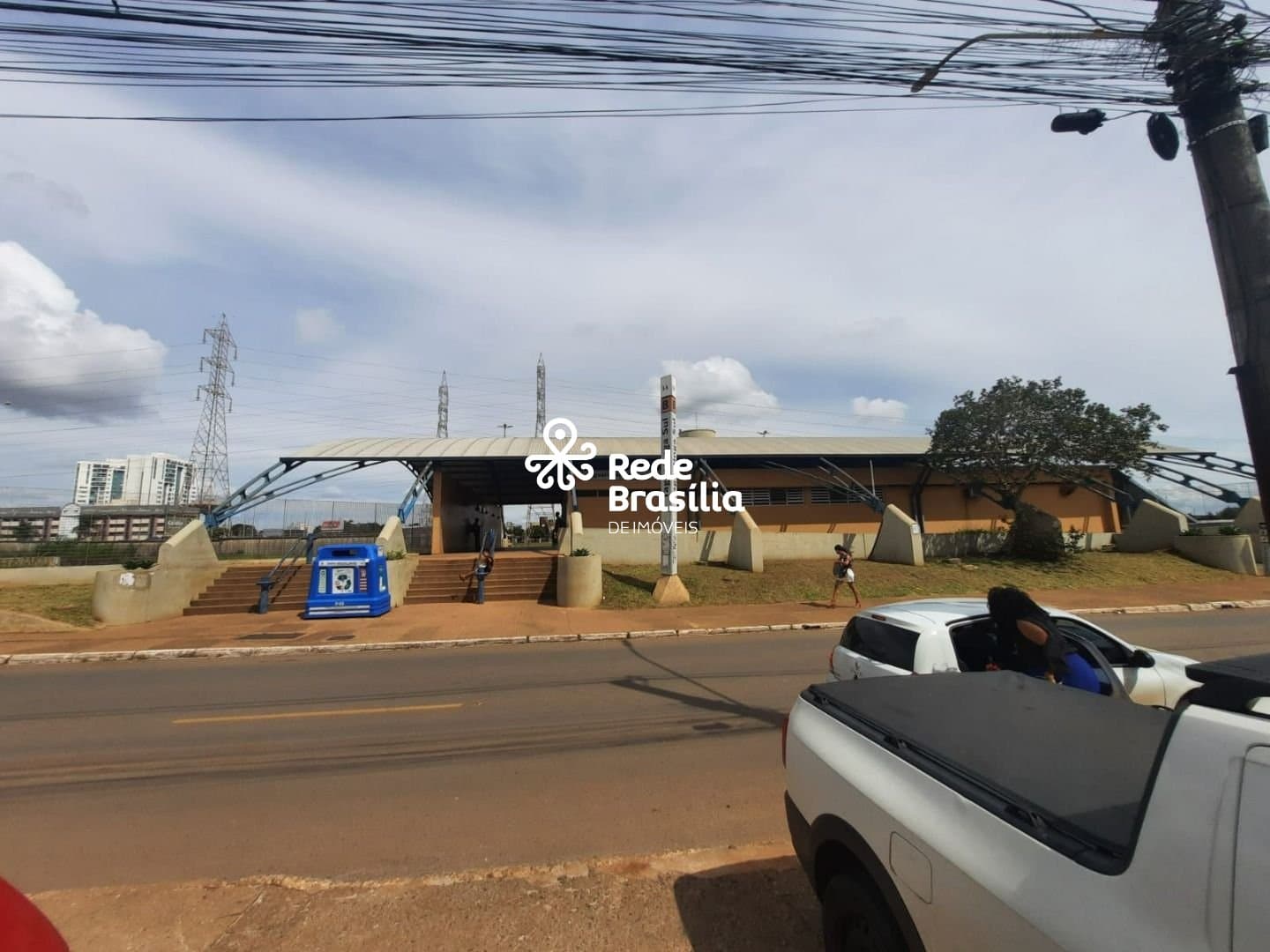 Imagem da propriedade UB513 39