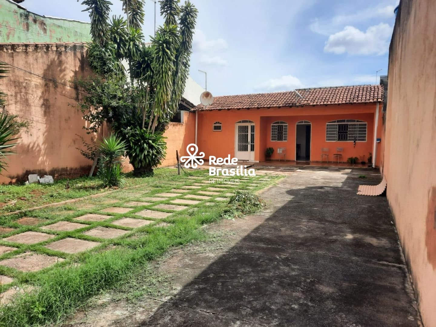 Imagem da propriedade UB513 36